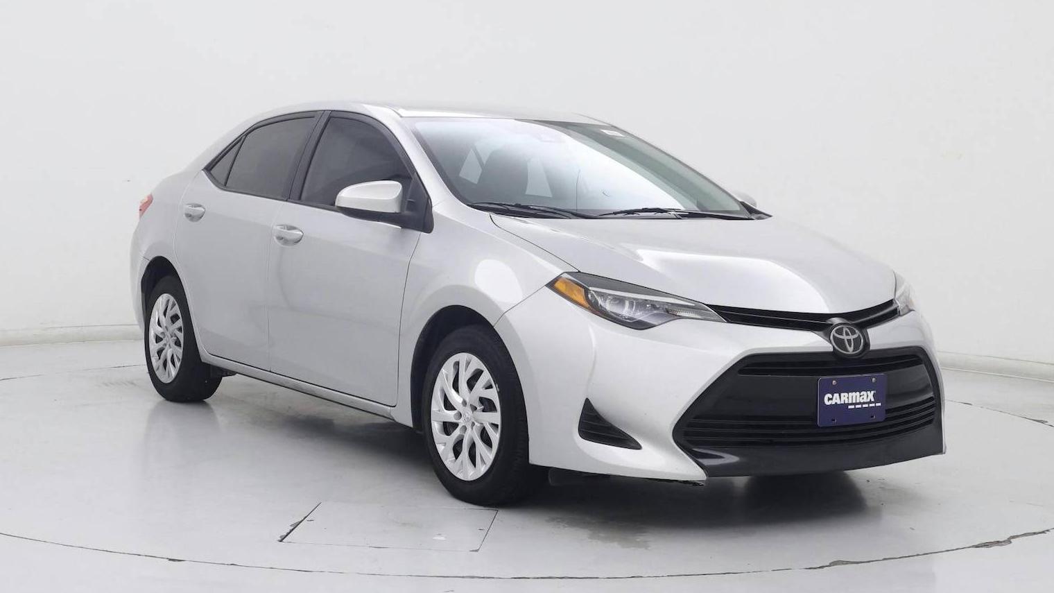 TOYOTA COROLLA 2019 5YFBURHE6KP923853 image