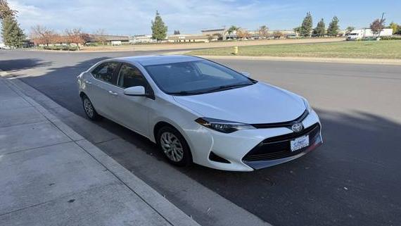 TOYOTA COROLLA 2019 5YFBURHE8KP904060 image TOYOTA COROLLA 2019 5YFBURHE8KP904060 image