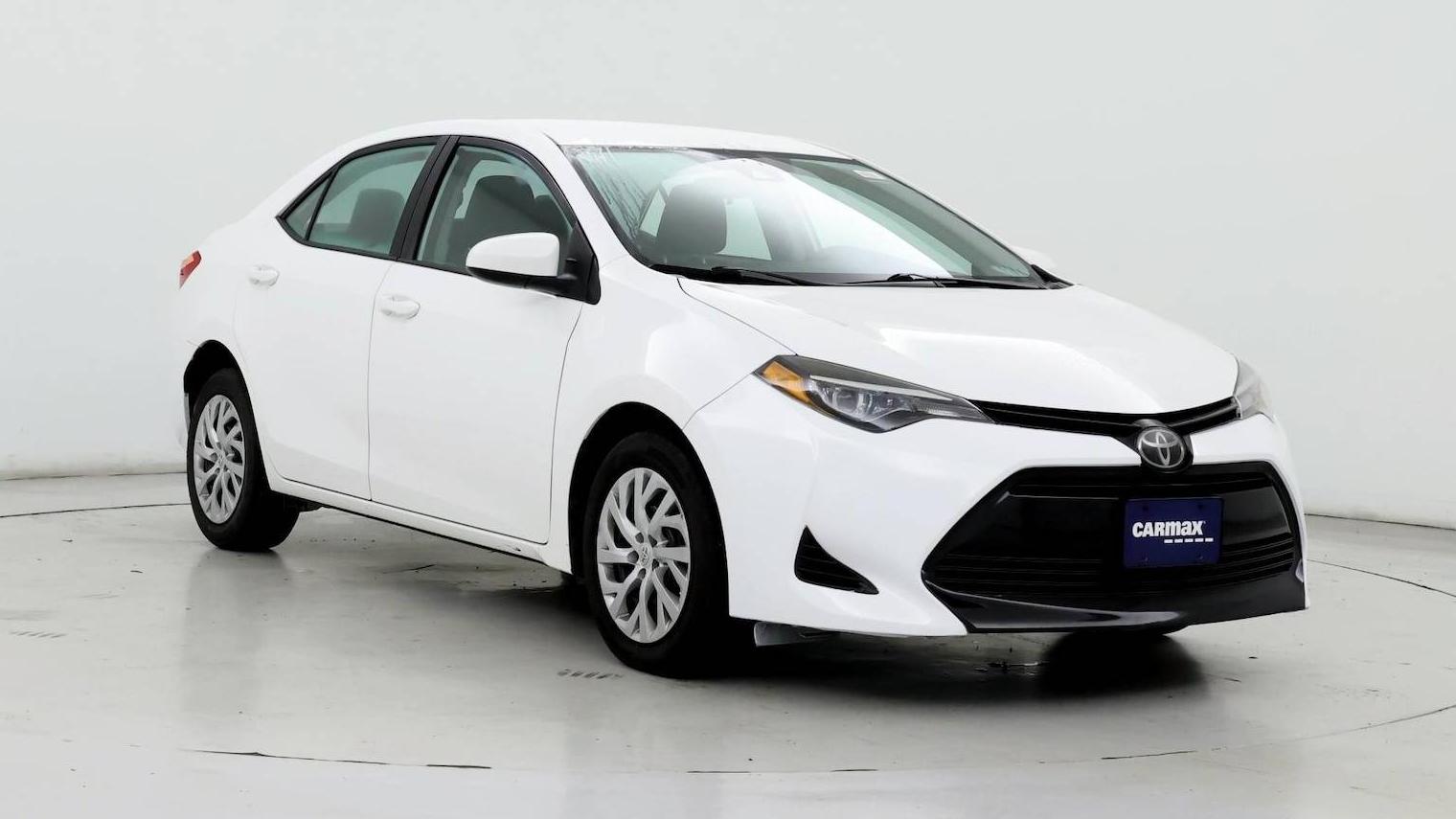 TOYOTA COROLLA 2019 5YFBURHE8KP938323 image