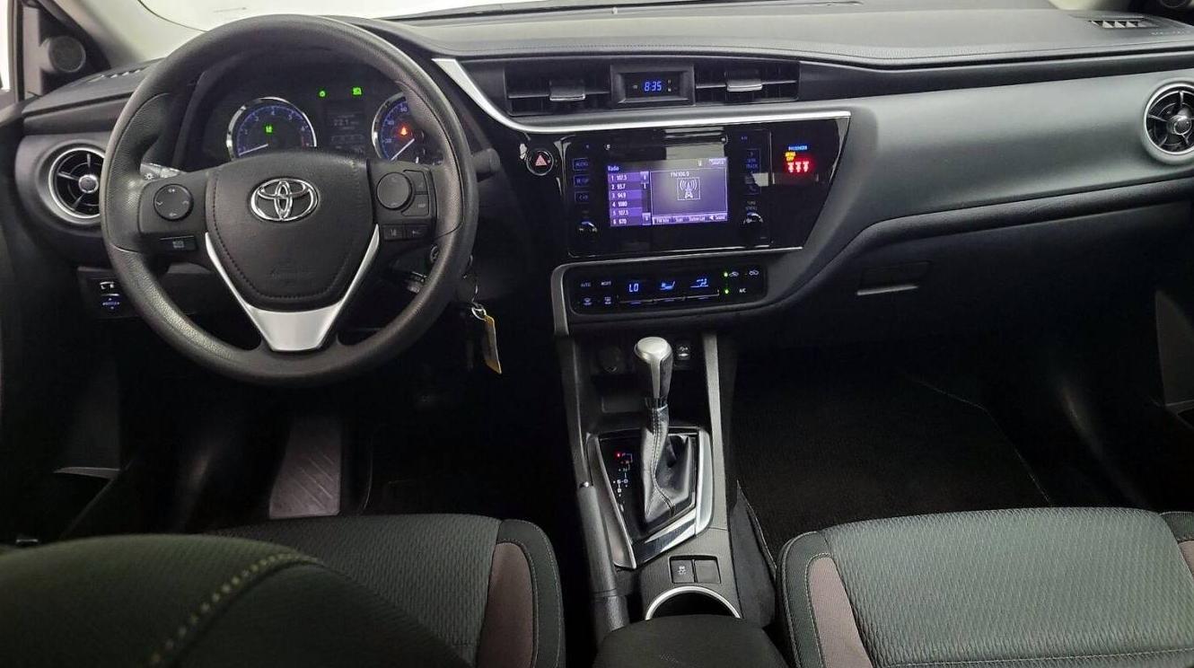 TOYOTA COROLLA 2019 5YFBURHE1KP911903 image