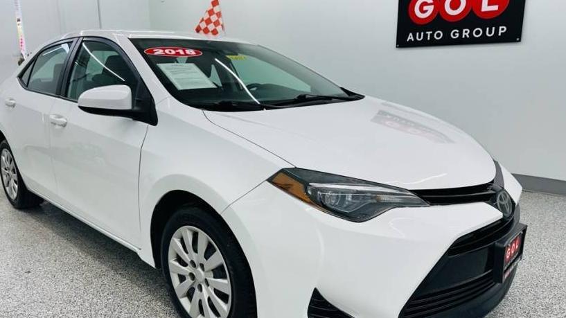 TOYOTA COROLLA 2018 5YFBURHE9JP855000 image