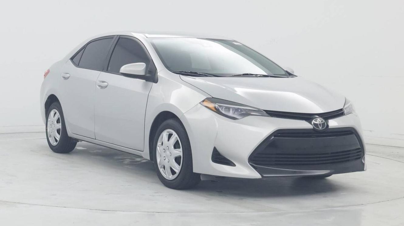 TOYOTA COROLLA 2018 5YFBURHE8JP773629 image