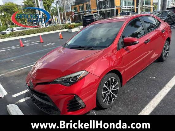 TOYOTA COROLLA 2018 5YFBURHE9JP770173 image