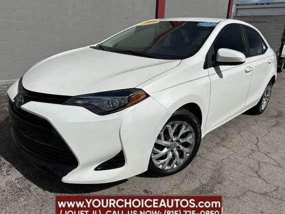 TOYOTA COROLLA 2018 5YFBURHE6JP790820 image