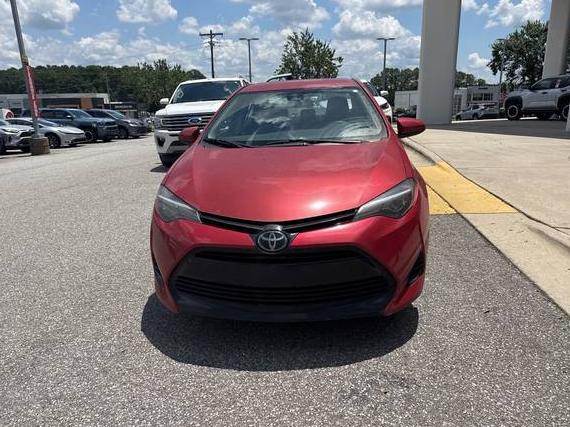 TOYOTA COROLLA 2018 5YFBURHE1JP830446 image