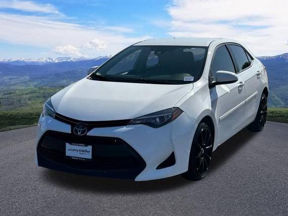 TOYOTA COROLLA 2018 2T1BURHE0JC028406 image