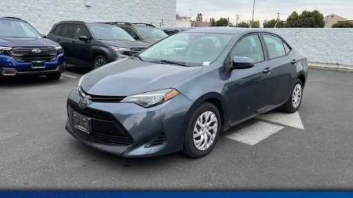 TOYOTA COROLLA 2018 5YFBURHE2JP819505 image