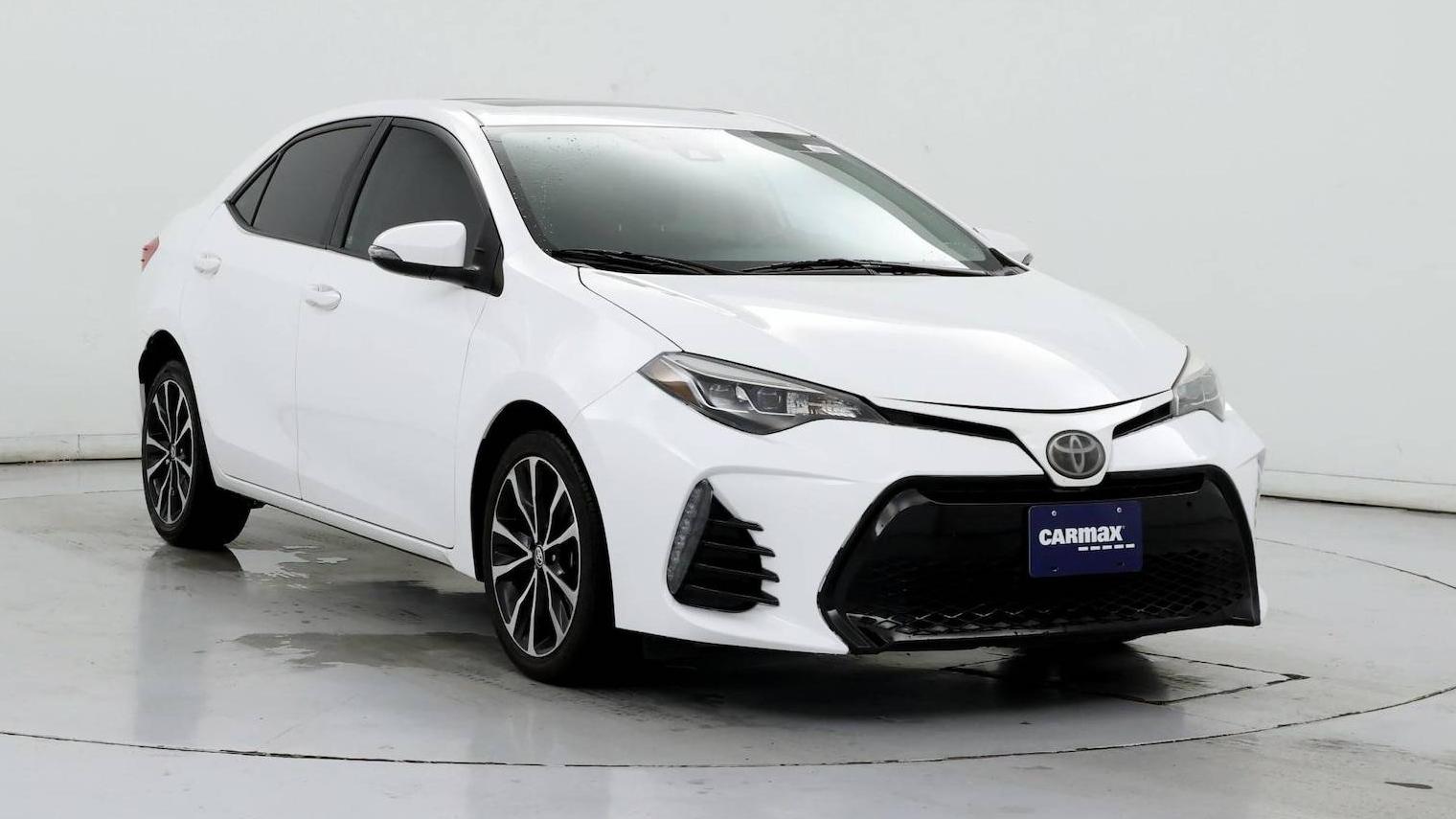 TOYOTA COROLLA 2018 2T1BURHE0JC977695 image