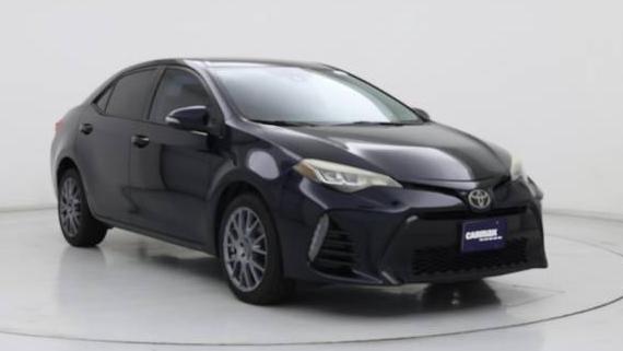 TOYOTA COROLLA 2018 5YFBURHE7JP810377 image