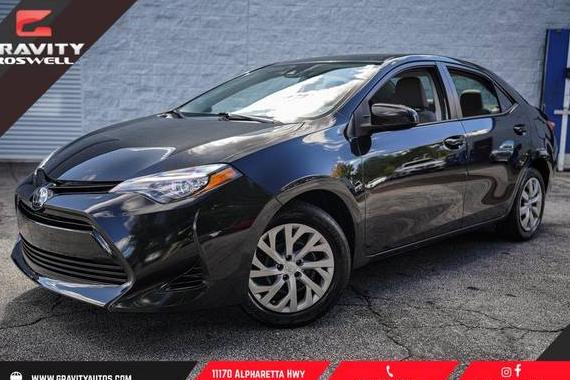 TOYOTA COROLLA 2018 5YFBURHE6JP821130 image