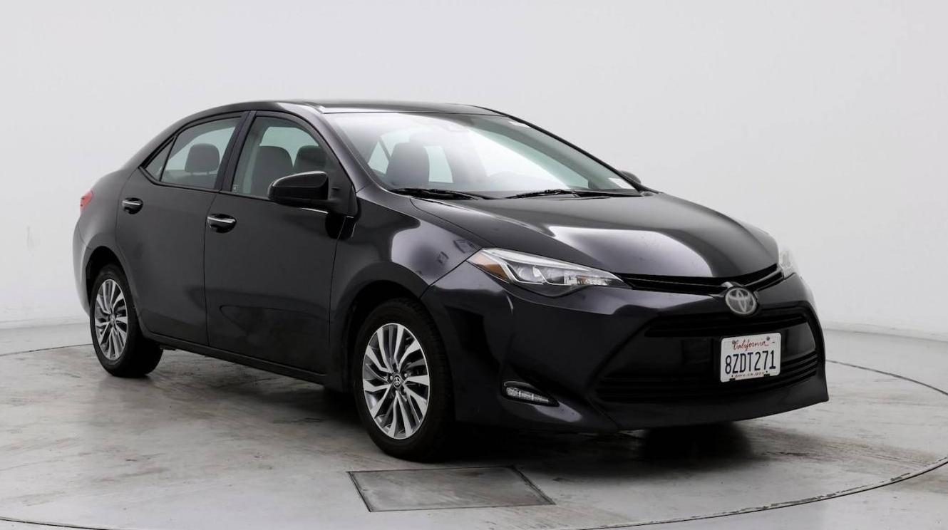 TOYOTA COROLLA 2018 5YFBURHE9JP764552 image