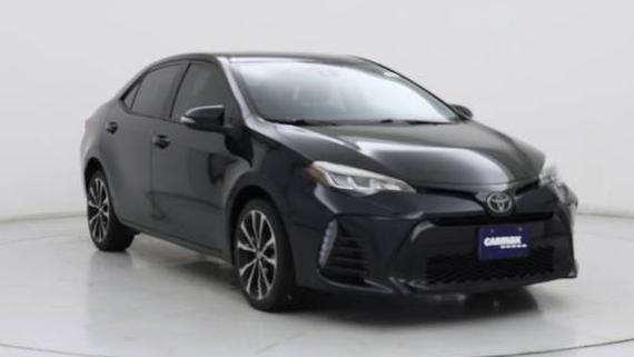 TOYOTA COROLLA 2018 5YFBURHE8JP779818 image