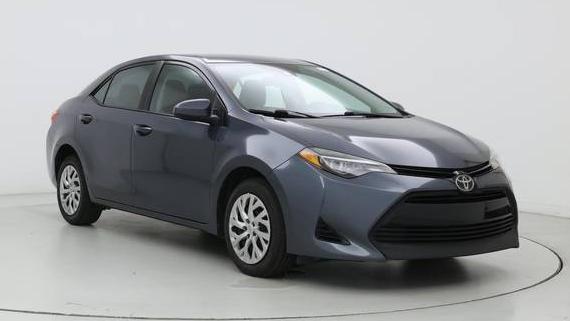 TOYOTA COROLLA 2018 5YFBURHE0JP842975 image