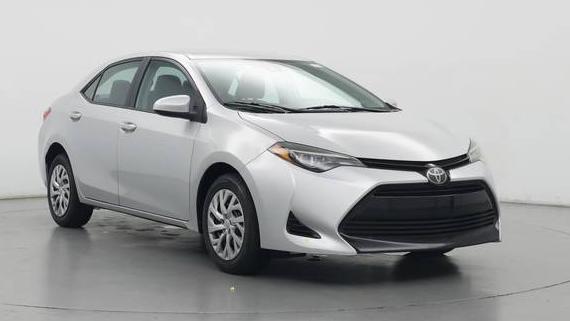 TOYOTA COROLLA 2018 5YFBURHE4JP835334 image