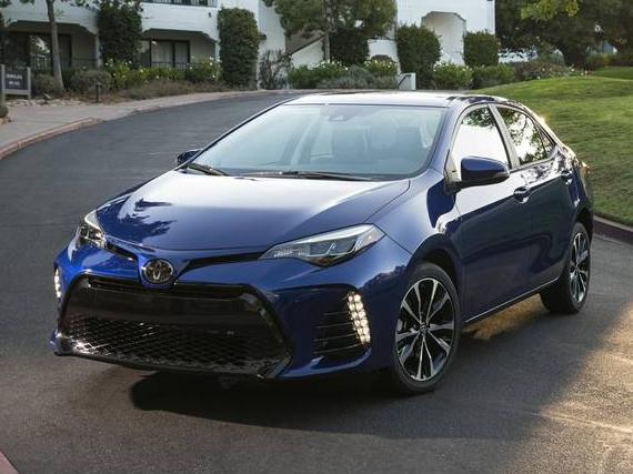 TOYOTA COROLLA 2018 5YFBURHE6JP771801 image