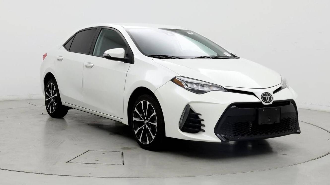 TOYOTA COROLLA 2018 5YFBURHE7JP751251 image