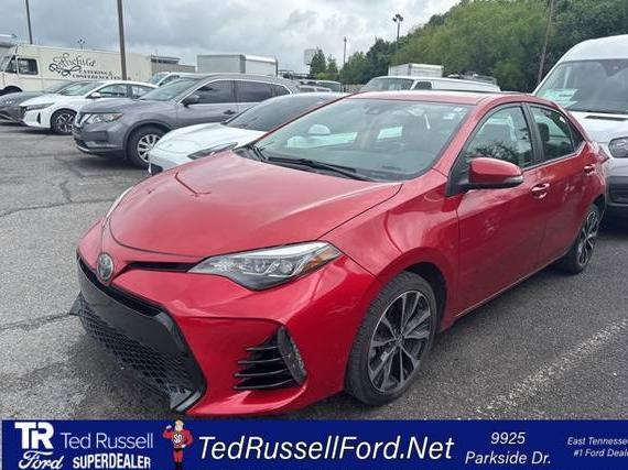 TOYOTA COROLLA 2018 5YFBURHE4JP835074 image