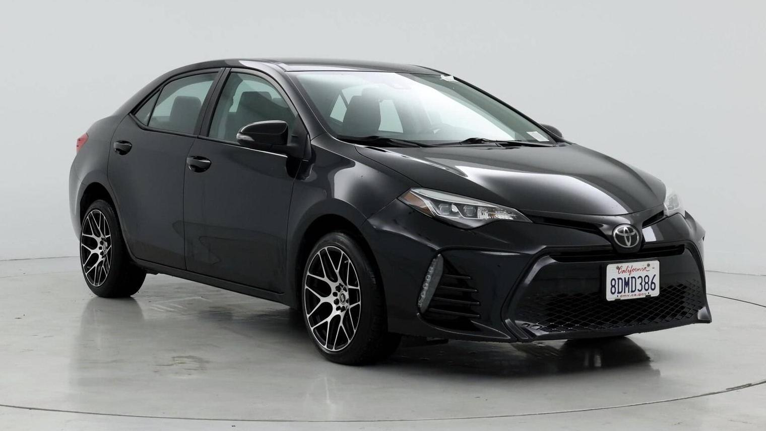 TOYOTA COROLLA 2018 2T1BURHE9JC024371 image