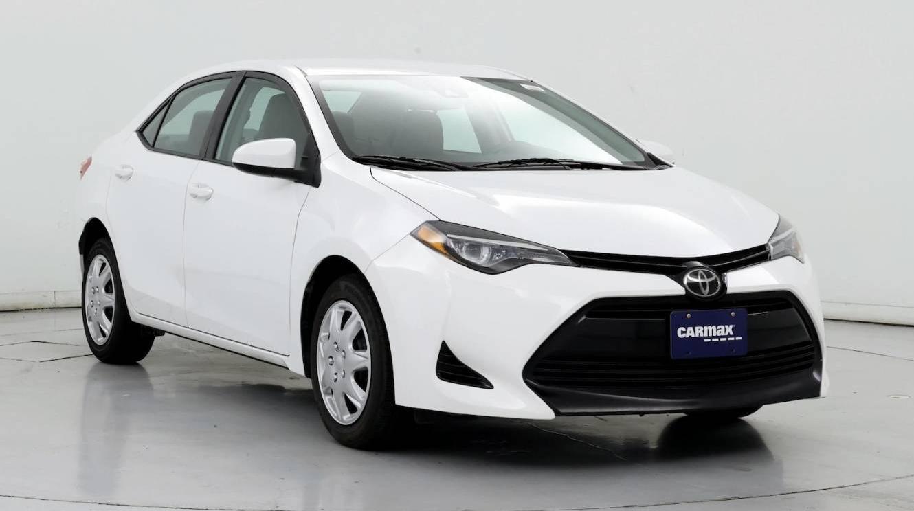 TOYOTA COROLLA 2018 5YFBURHE3JP816077 image