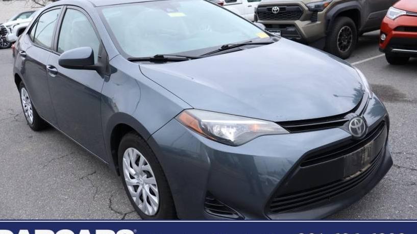 TOYOTA COROLLA 2018 2T1BURHE6JC013831 image