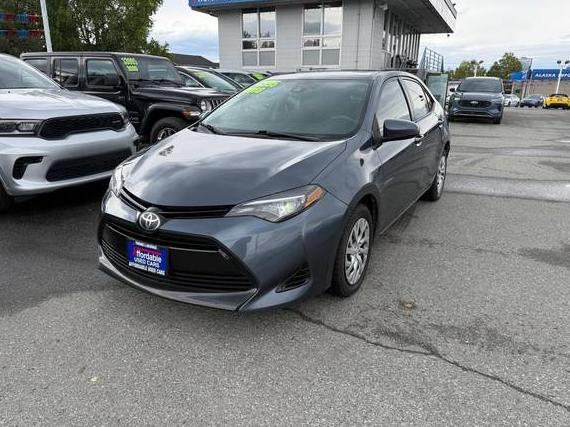 TOYOTA COROLLA 2018 2T1BURHE1JC116347 image