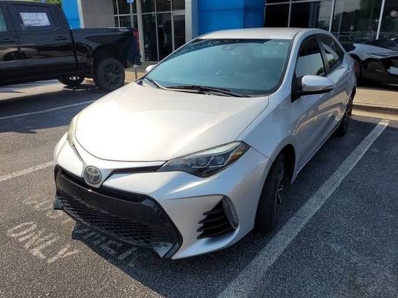 TOYOTA COROLLA 2018 5YFBURHE2JP817463 image