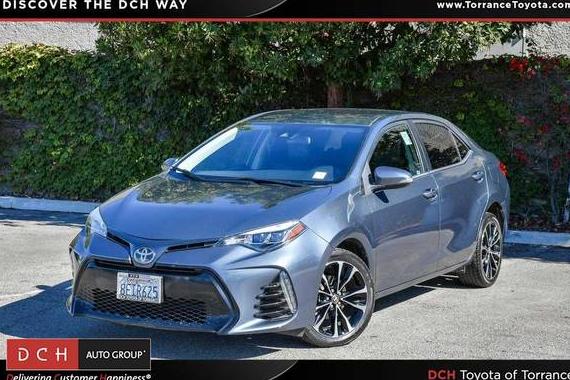TOYOTA COROLLA 2018 5YFBURHE2JP790667 image