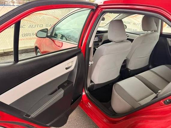 TOYOTA COROLLA 2018 2T1BURHE7JC005981 image TOYOTA COROLLA 2018 2T1BURHE7JC005981 image