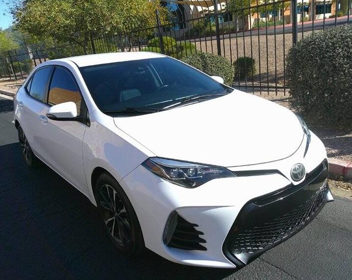 TOYOTA COROLLA 2018 2T1BURHE5JC020916 image