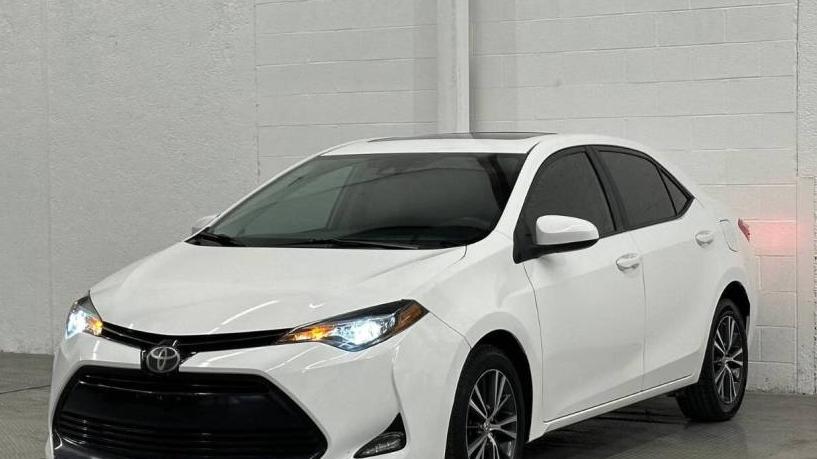 TOYOTA COROLLA 2018 5YFBURHE1JP834688 image