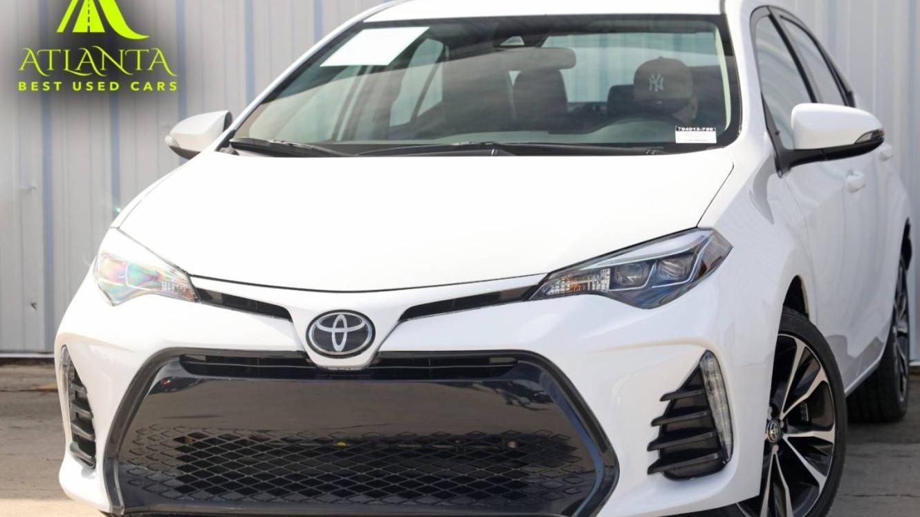 TOYOTA COROLLA 2018 5YFBURHE8JP794013 image