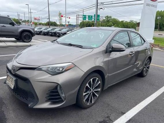 TOYOTA COROLLA 2018 2T1BURHE6JC097326 image