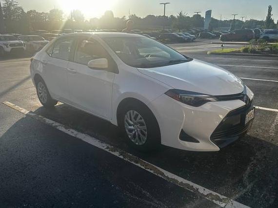 TOYOTA COROLLA 2018 2T1BURHEXJC107310 image