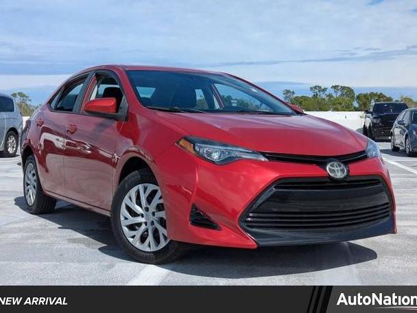 TOYOTA COROLLA 2018 5YFBURHE6JP795841 image