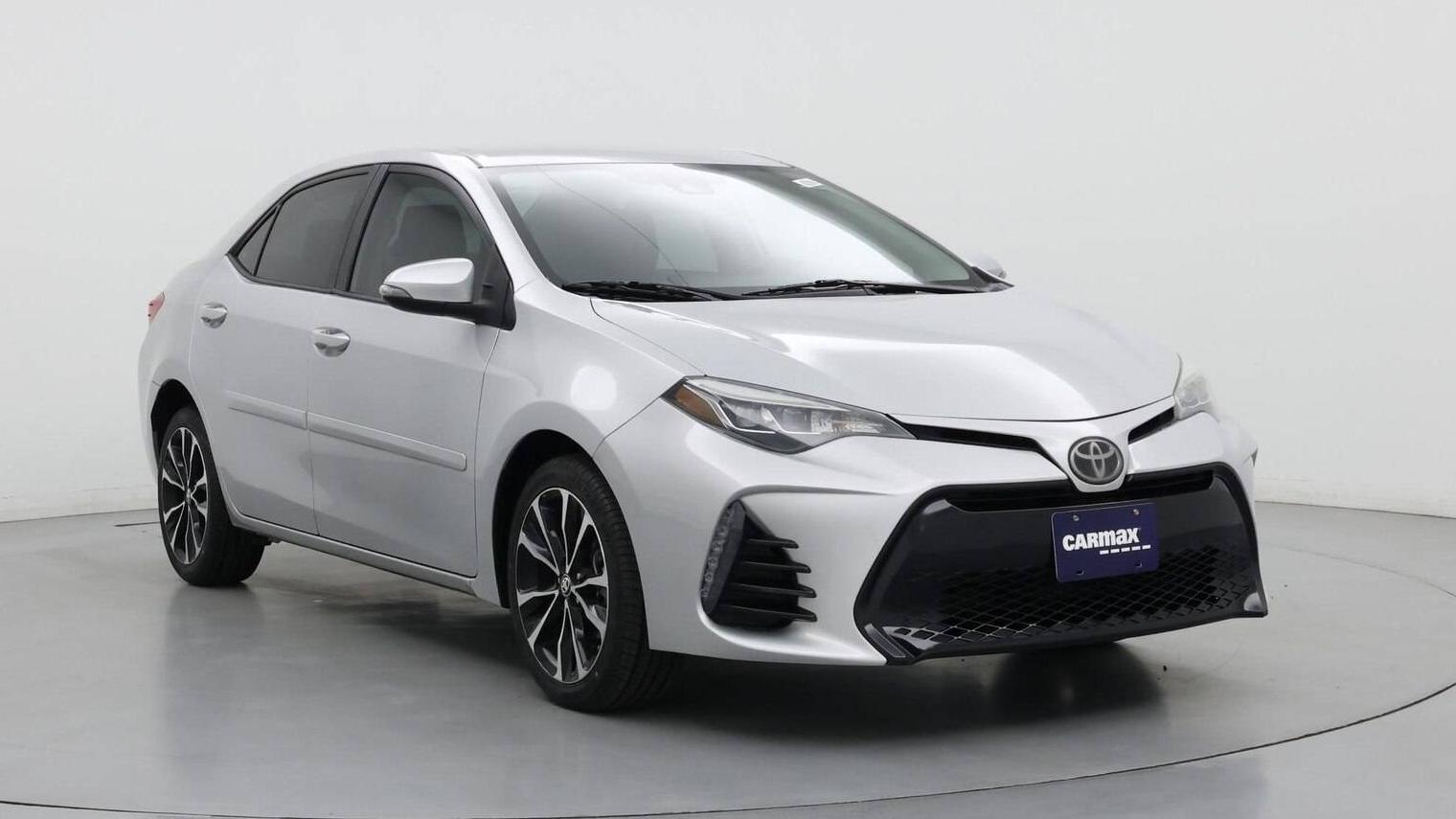 TOYOTA COROLLA 2018 2T1BURHE6JC014106 image