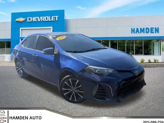TOYOTA COROLLA 2018 2T1BURHE3JC017058 image