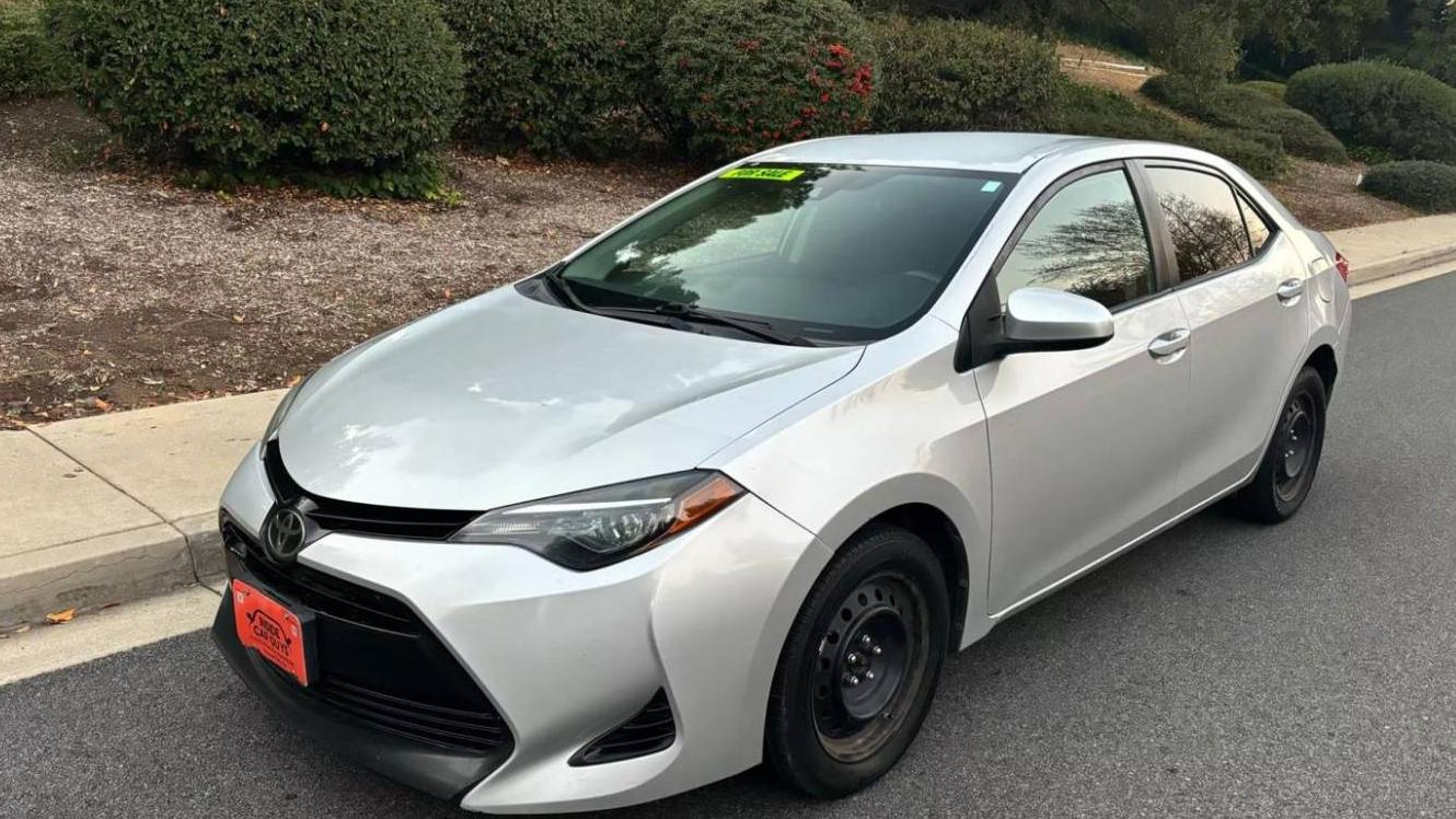 TOYOTA COROLLA 2018 5YFBURHE7JP798344 image