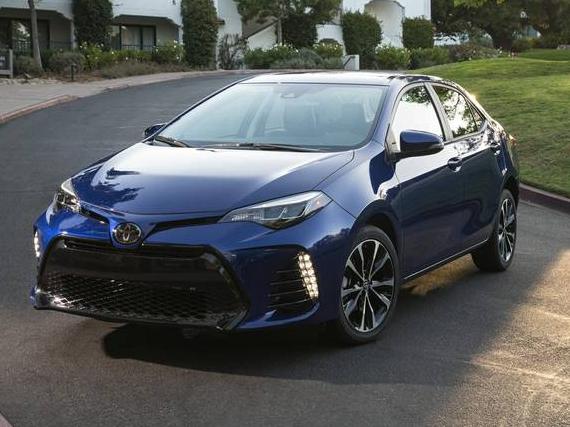 TOYOTA COROLLA 2018 5YFBURHE1JP813534 image