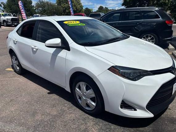TOYOTA COROLLA 2018 5YFBURHE4JP817173 image