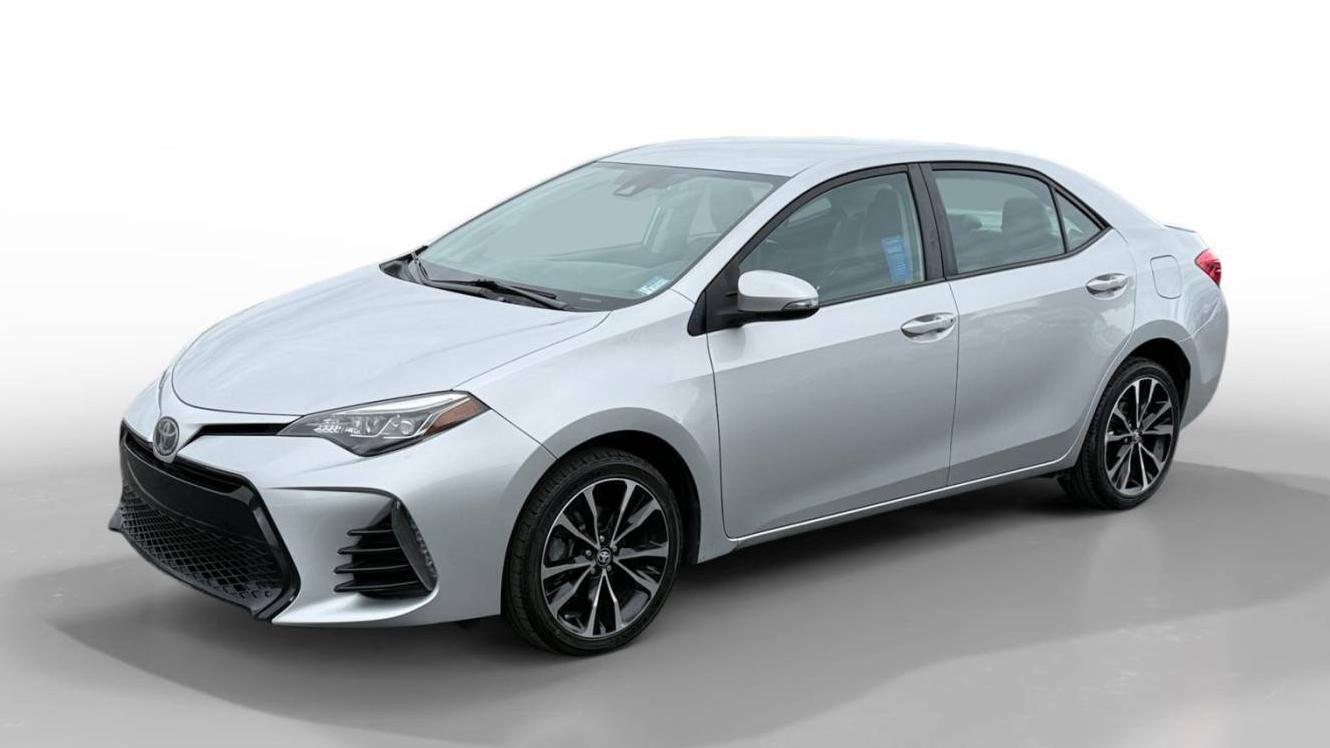 TOYOTA COROLLA 2018 5YFBURHE7JP744381 image