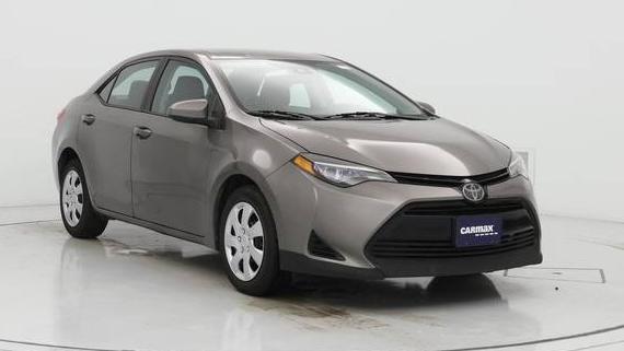 TOYOTA COROLLA 2018 5YFBURHE8JP760315 image