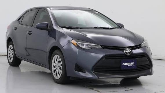 TOYOTA COROLLA 2018 5YFBURHE8JP748827 image