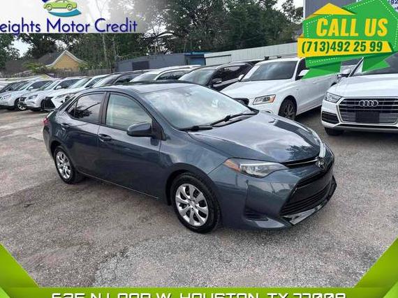 TOYOTA COROLLA 2018 5YFBURHE1JP826185 image