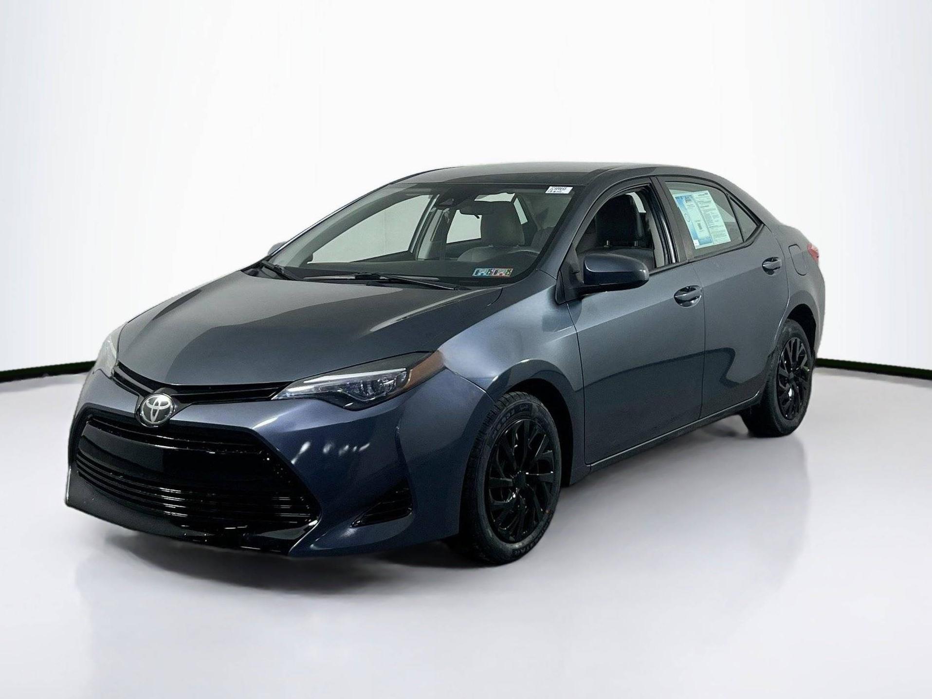 TOYOTA COROLLA 2018 2T1BURHE8JC980845 image