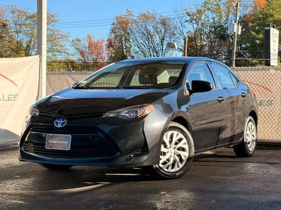 TOYOTA COROLLA 2018 2T1BURHE1JC000422 image