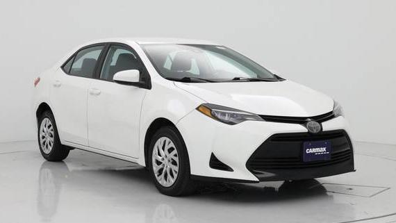TOYOTA COROLLA 2018 5YFBURHE0JP768988 image