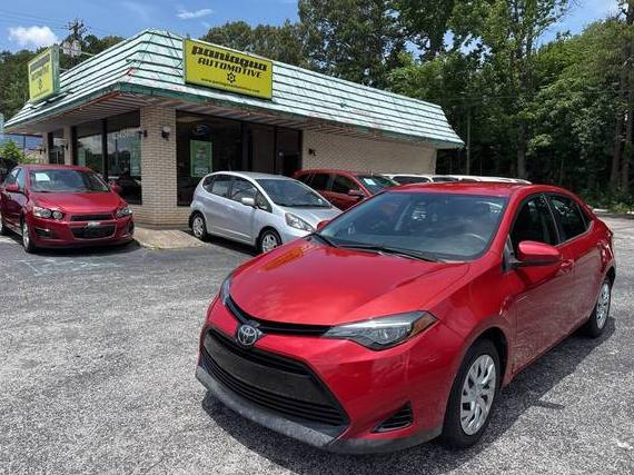 TOYOTA COROLLA 2018 5YFBURHE9JP848144 image
