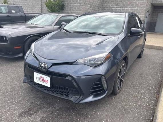 TOYOTA COROLLA 2018 5YFBURHE1JP801786 image