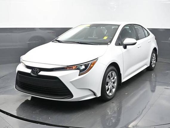 TOYOTA COROLLA 2026 5YFB4MDE8TP363652 image