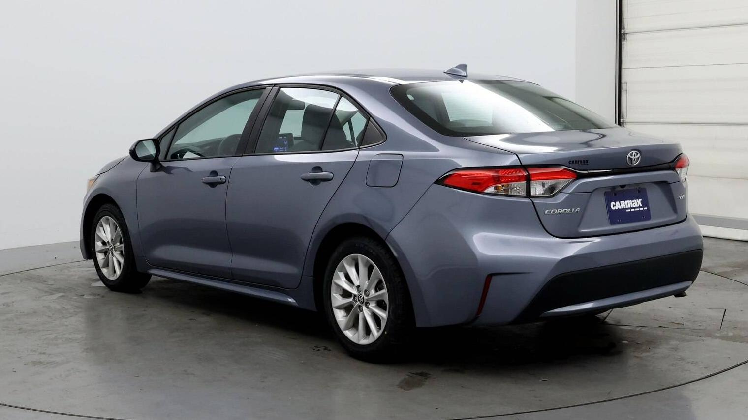 TOYOTA COROLLA 2021 5YFVPMAE1MP256372 image